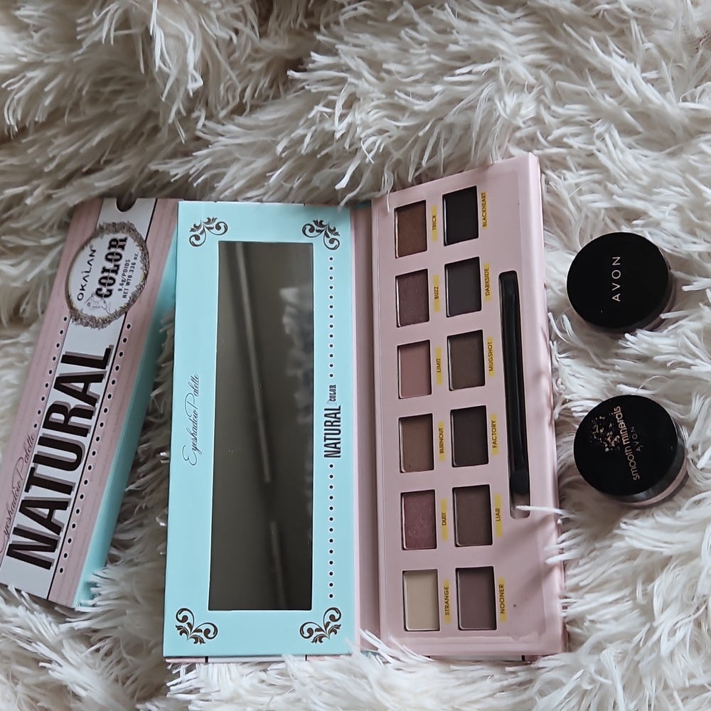 NEW AVON MINERALS AND OKALAN NATURAL PINK SMOKEY SHIMMER EYESHADOW PALETTE